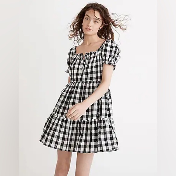 Madewell Dresses & Skirts - NWT Madewell Square-Neck‎ Tiered Mini Dress in Gingham Seersucker Medium